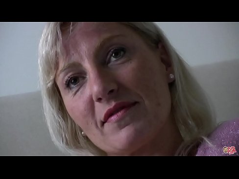 ❤️ Mama pe care am futut-o cu toții ... Doamnă, purtați-vă frumos! at us ro.porn-93.ru ❌❤
